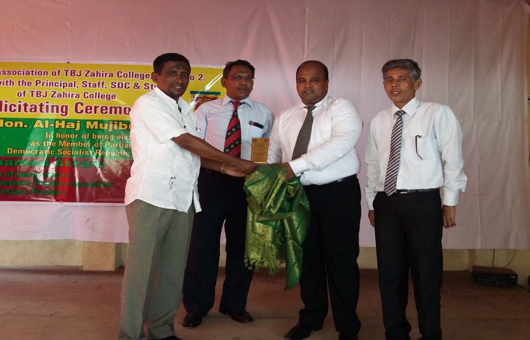 Felicitating arranged by the OBA of TB Jayah Zahira College, Slave Island for Hon. Mohamed Akram, Member of Western Provincial Council on 2nd December 2015 at School Hall