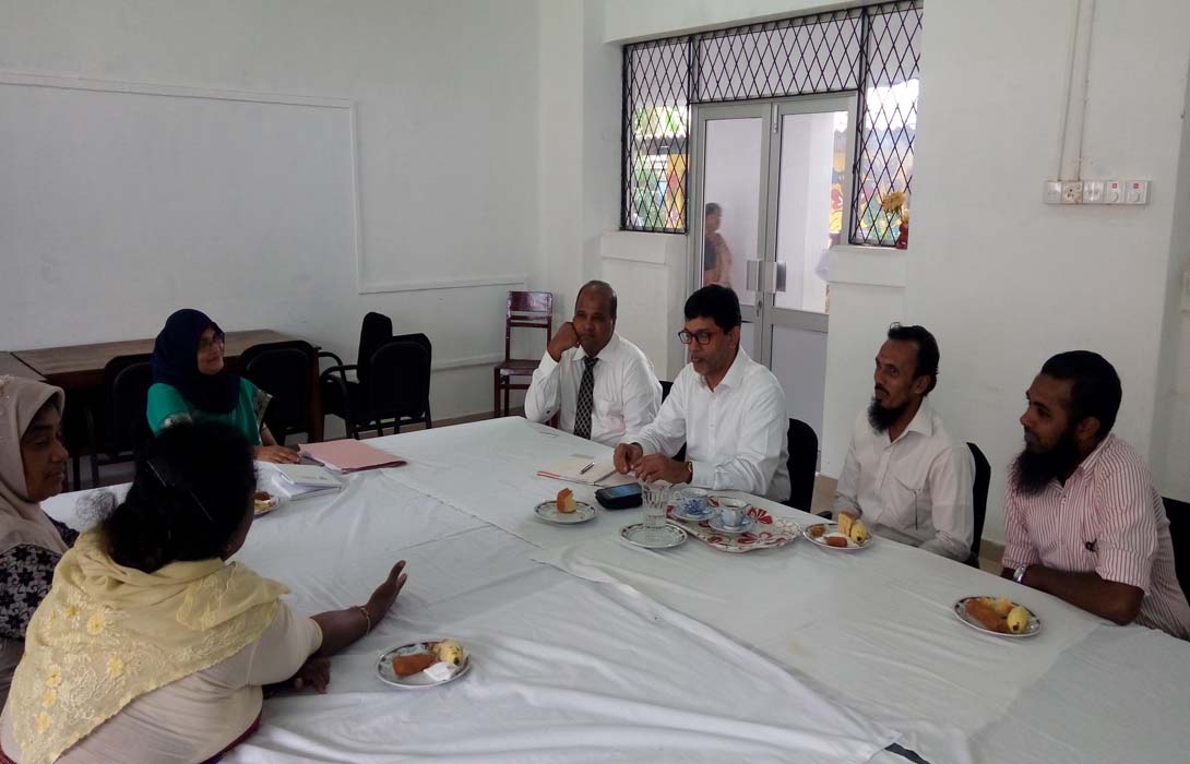 Discussion about the School Development of Al Iqbal Maha Vidyalaya, Colombo-02 on 30th November 2016 with the School Development Group