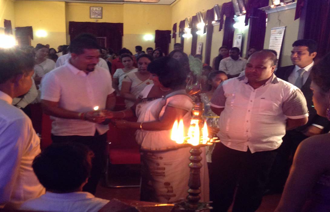 Hon. Mohamed Akram, Member of Western Provincial Council invited as Guest of Honour for Nonewathi Idiriyata program organized by Prof. Prince Azad on 10th October 2015