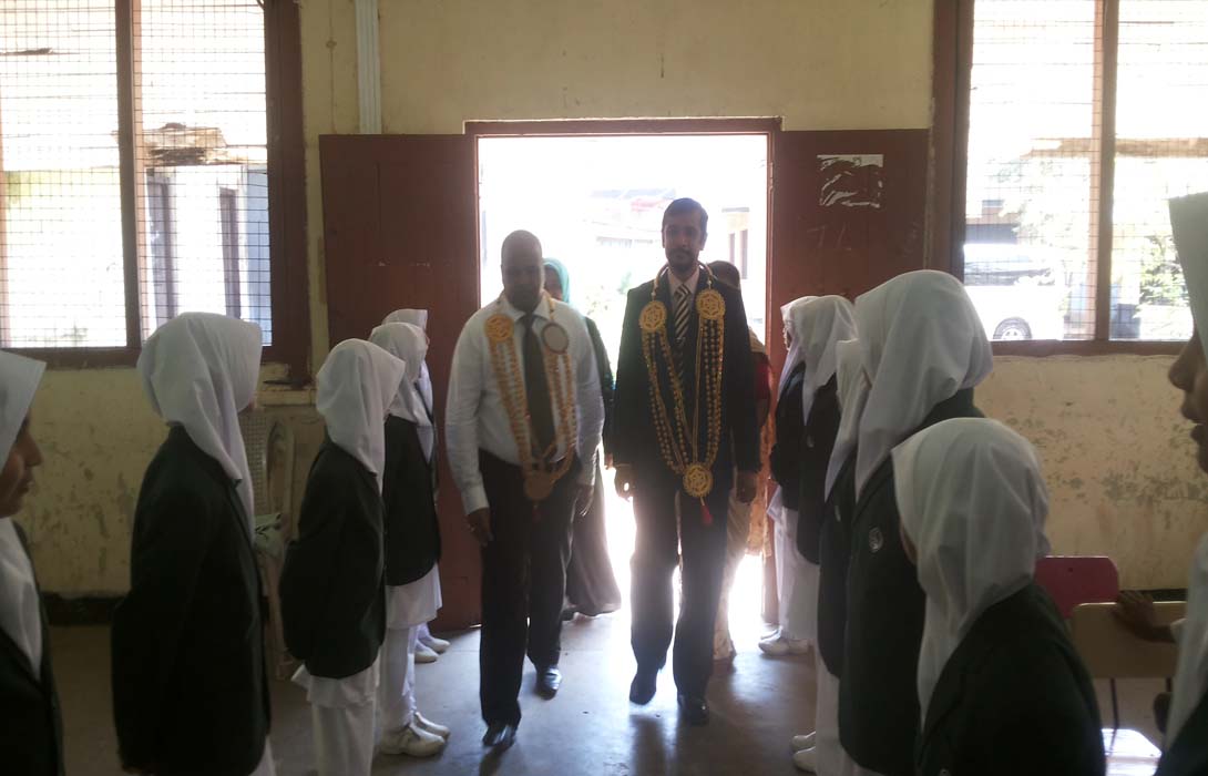 Mohamed Akram participated as a Chief Guest for the Prefect Day of Al Iqbal MV, Colombo 02 on 7th April 2016