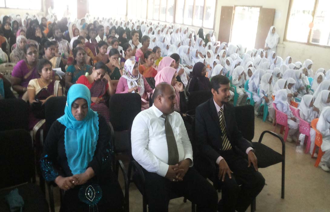 Mohamed Akram participated as a Chief Guest for the Prefect Day of Al Iqbal MV, Colombo 02 on 7th April 2016