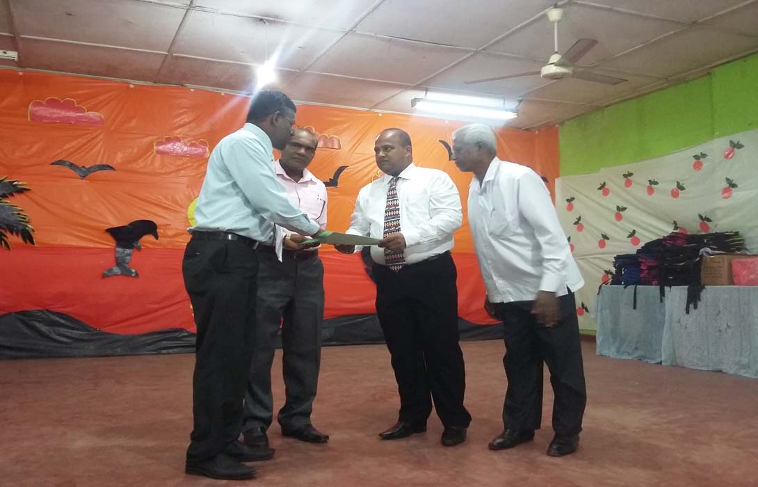 Member of Western Provincial Council and Chairman Akram Foundation Hon. Mohamed Akram, Invited for the Grade 1 Admission Al - Hikma College on 14th January 2016. Hon. Mujeeb Ur Rahman MP also invited