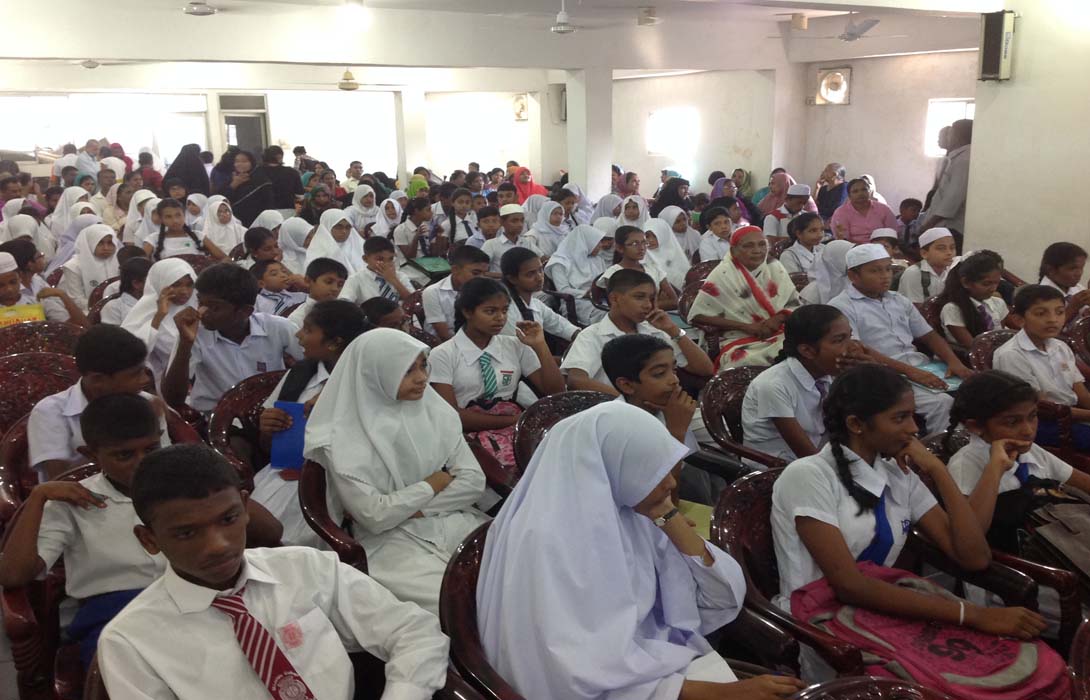 Hon. Mohamed Akram, Member of Western Provincial Council and Chairman of Akram Foundation interviewed the students on 17th October 2015 for Akram Trust Scholorship 2016