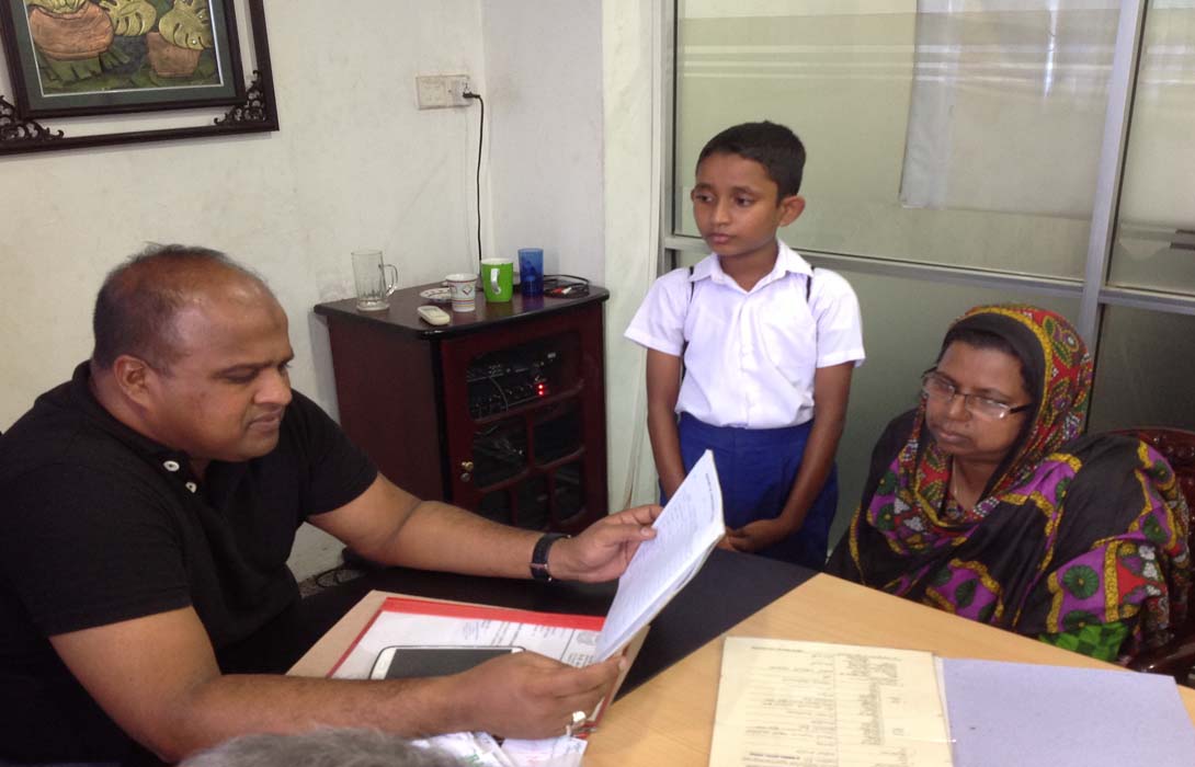 Hon. Mohamed Akram, Member of Western Provincial Council and Chairman of Akram Foundation interviewed the students on 17th October 2015 for Akram Trust Scholorship 2016