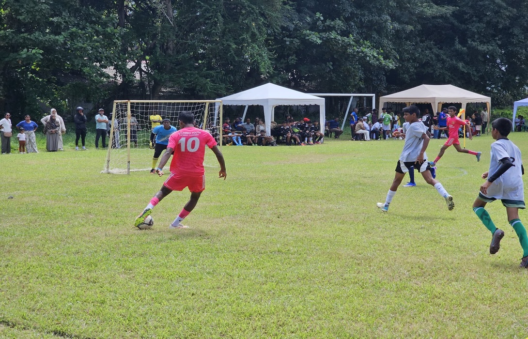 Colombo Youth Football Academy Under-16 Team Champions of the Kaleniya Inter Academy 5-a-Side Football Tournament.